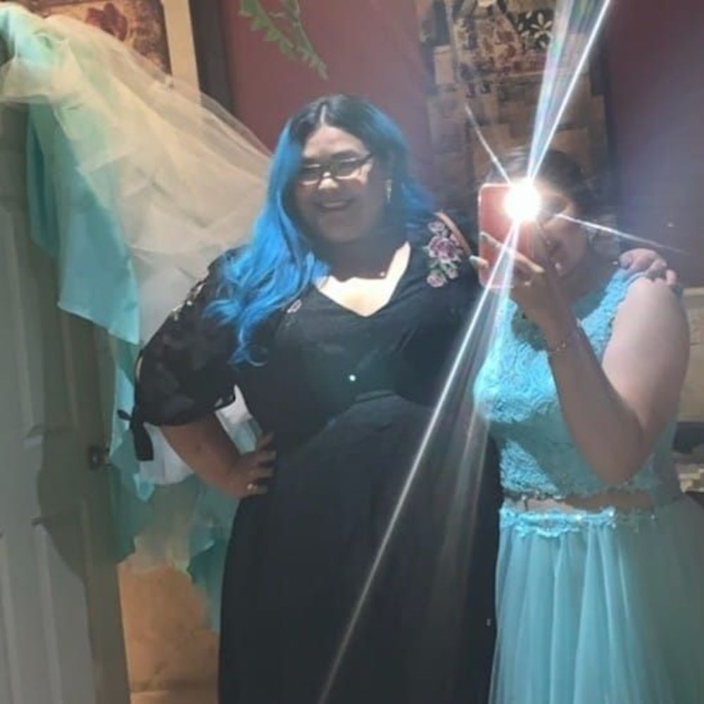 Meet your Posher, Adriana